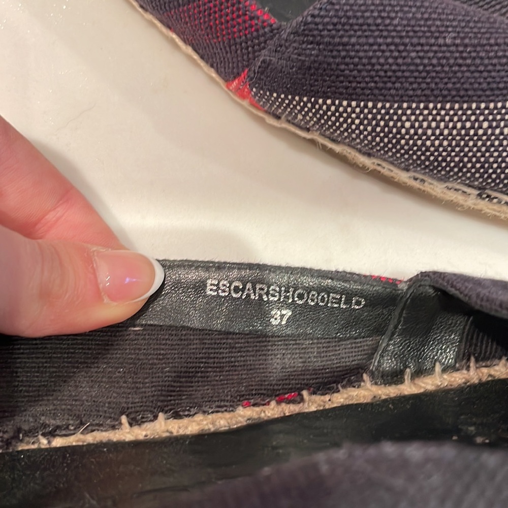Like NEW Burberry Navy Blue Nova Check Canvas Espadrilles - Picture 9 of 13
